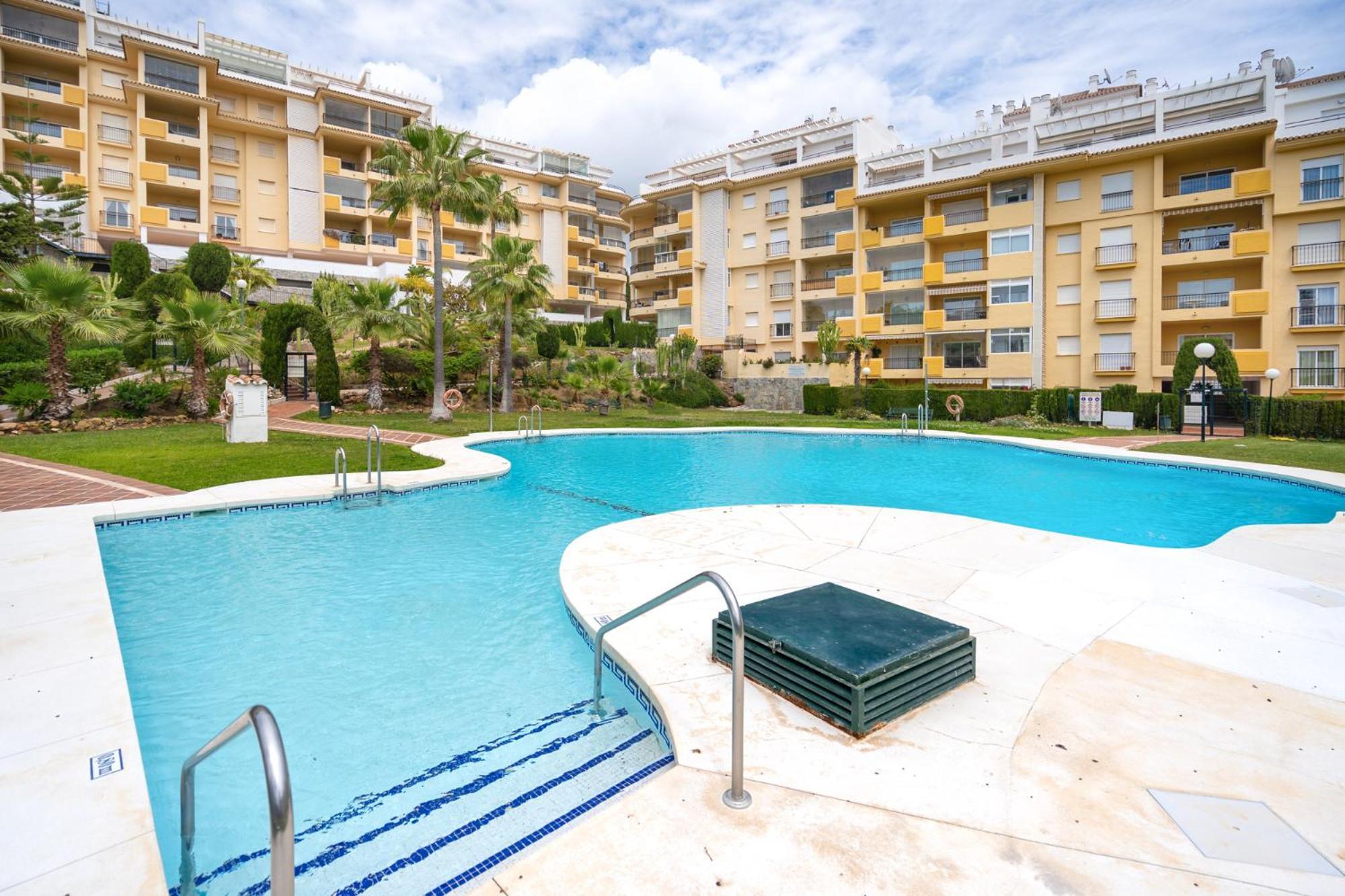 Lets In The Sun La Cala De Mijas Contemporary 3 Bed Apartamento Málaga